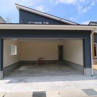 インナーガレージと平屋＋αの家