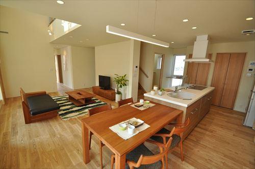 富山のママたちが考えた家_R.JPG